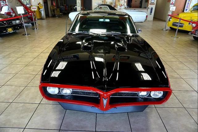 Photo of 1968 Black Pontiac Firebird