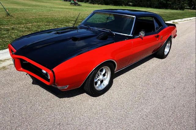 Photo of 1968 Black Pontiac Firebird