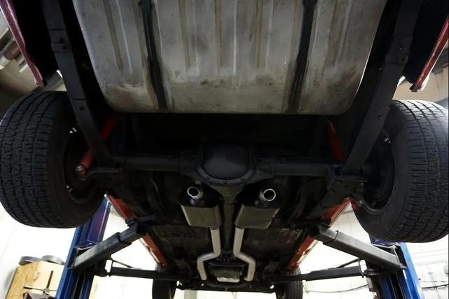 Photo of 1968 Black Pontiac Firebird