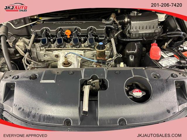 Photo of 2014 Gray Honda Civic