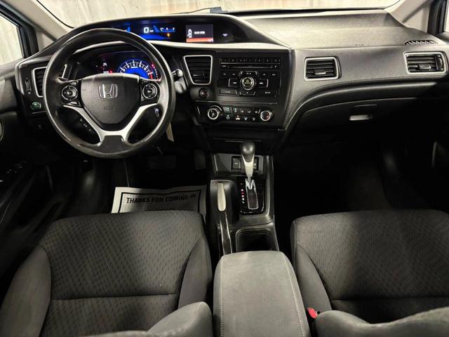 Photo of 2014 Gray Honda Civic