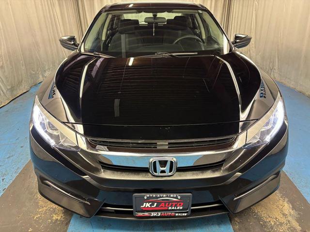 Photo of 2017 Black Honda Civic