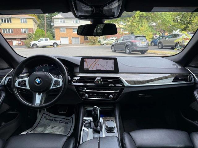 Photo of 2020 Blue BMW 540