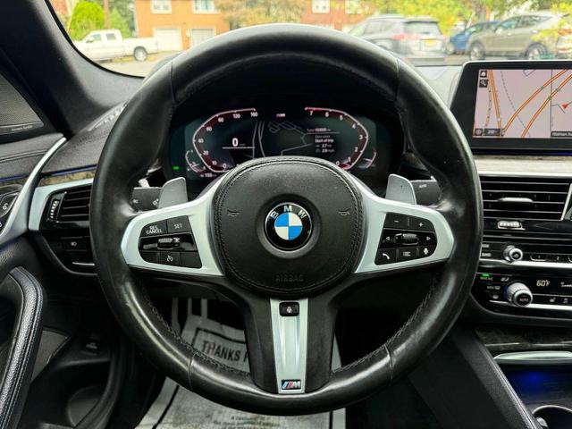 Photo of 2020 Blue BMW 540