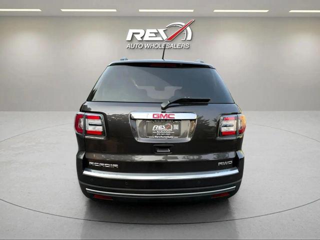 Photo of 2016 Iridium Metallic GMC Acadia