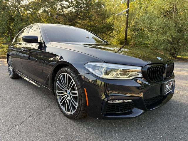 Photo of 2018 Black BMW 540