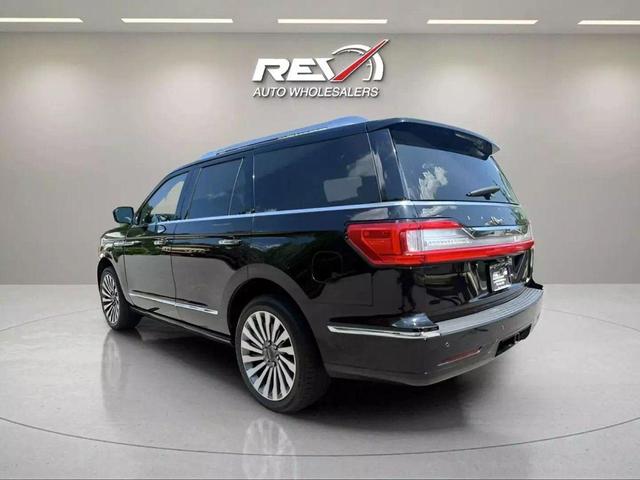 Photo of 2018 Black Velvet Lincoln Navigator
