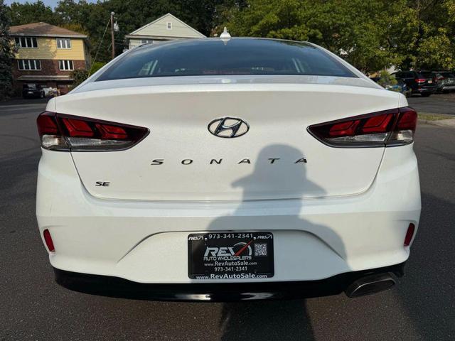 Photo of 2018 Quartz White Pearl Hyundai SONATA