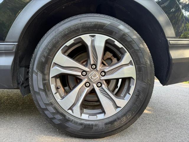 Photo of 2018 Crystal Black Pearl Honda CR-V