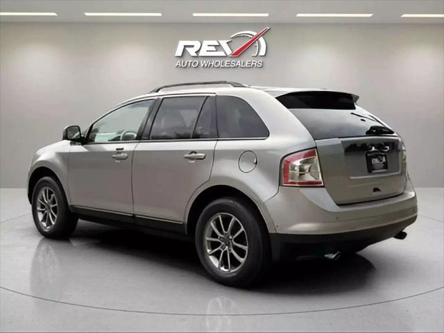 Photo of 2008 Vapor Silver Metallic Ford Edge