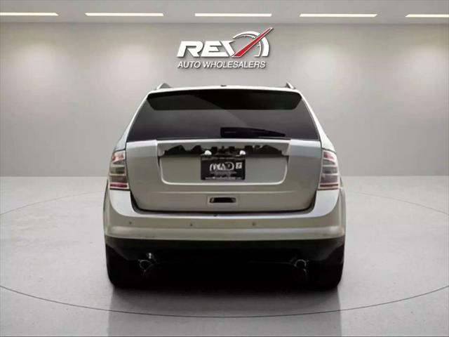 Photo of 2008 Vapor Silver Metallic Ford Edge