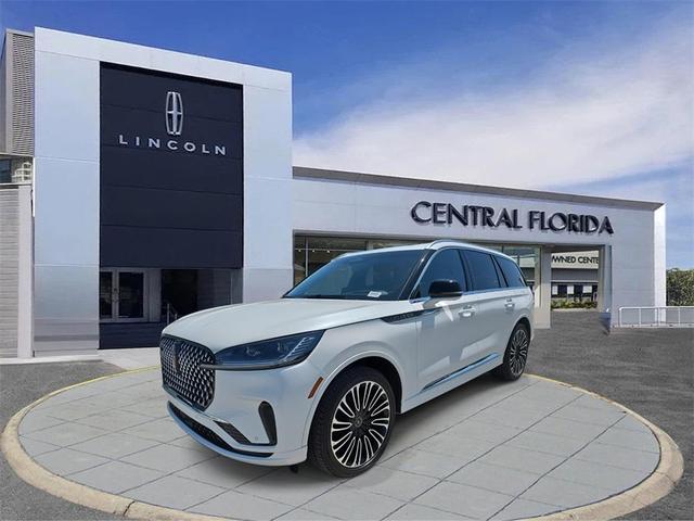 Photo of 2025 White Metallic Lincoln Aviator