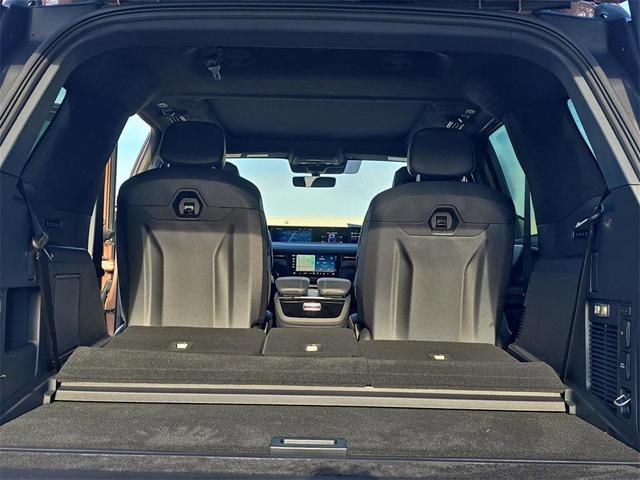 Photo of 2025 Copper Lincoln Navigator