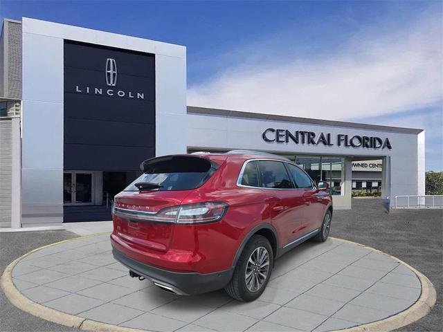 Photo of 2021 Red Lincoln Nautilus