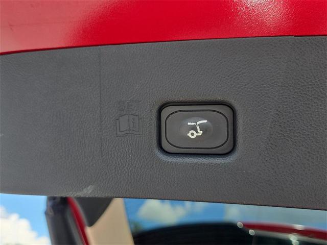 Photo of 2021 Red Lincoln Nautilus