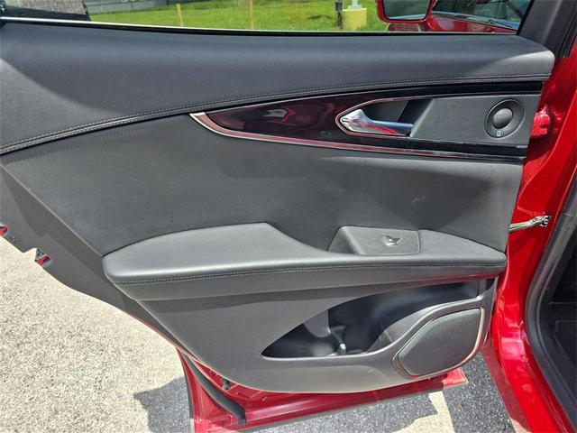 Photo of 2021 Red Lincoln Nautilus