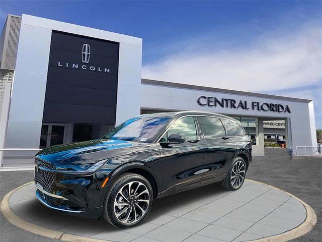 Photo of 2025 Infinite Black Metallic Clearcoat Lincoln Nautilus