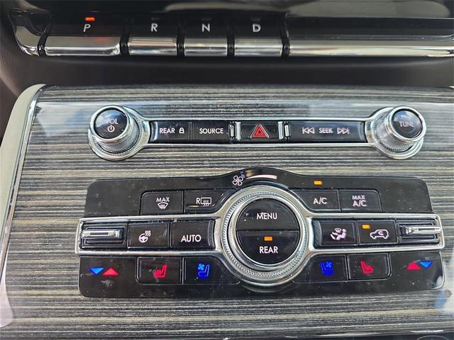 Photo of 2023 Black Metallic Lincoln Aviator
