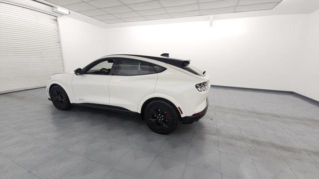 Photo of 2025 Star White Metallic Tri-Coat Ford Mustang Mach-E