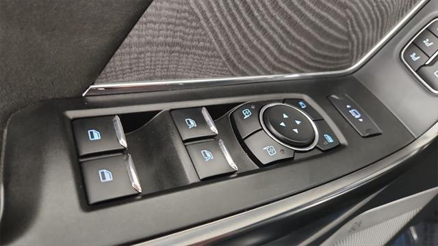 Photo of 2023 Carbonized Gray Metallic Ford F-350