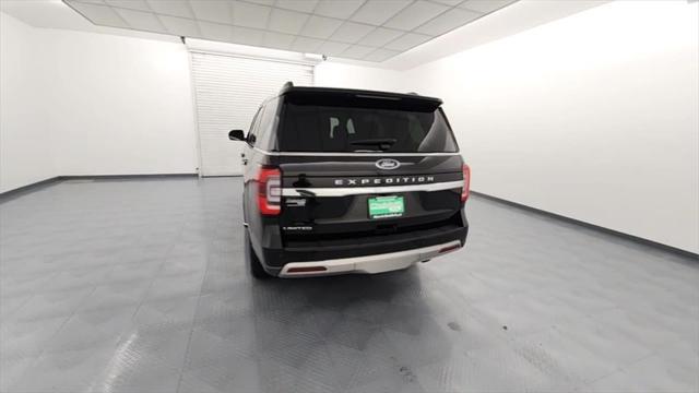 Photo of 2022 Agate Black Metallic Ford Expedition