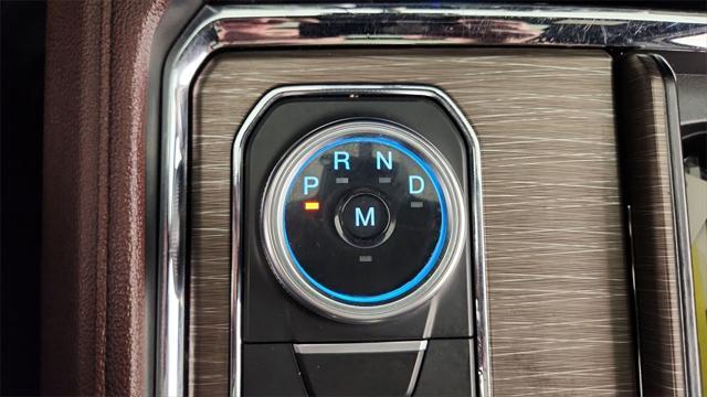 Photo of 2022 Agate Black Metallic Ford Expedition