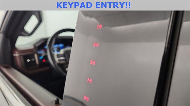 Photo of 2022 Agate Black Metallic Ford Expedition