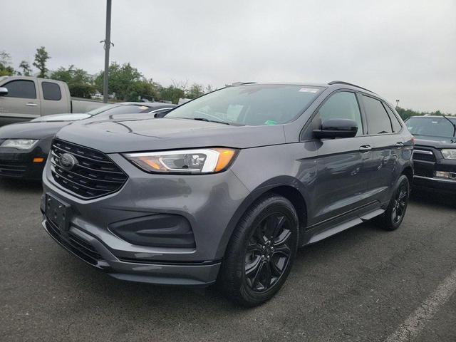 Photo of 2022 Carbonized Gray Metallic Ford Edge