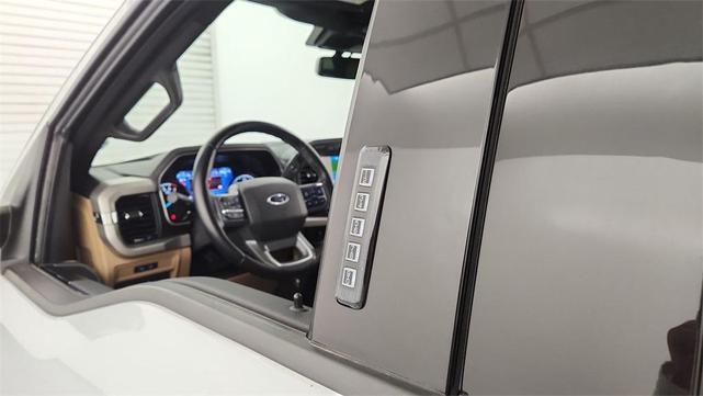 Photo of 2021 Oxford White Ford F-150