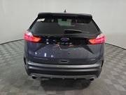 Photo of 2022 Carbonized Gray Metallic Ford Edge