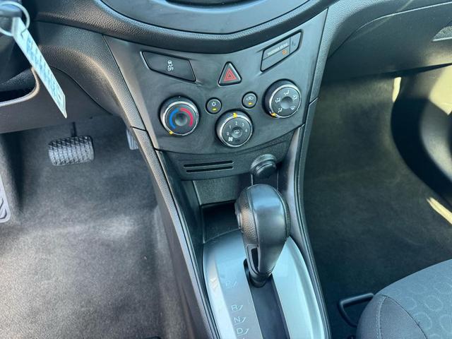 Photo of 2015 Silver Chevrolet Trax