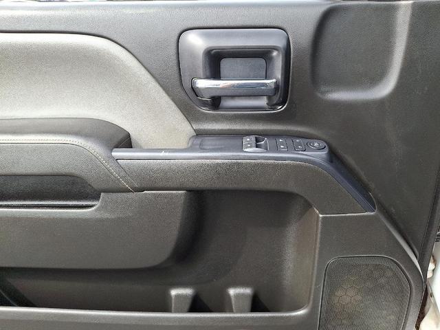 Photo of 2014 Summit White GMC Sierra 1500