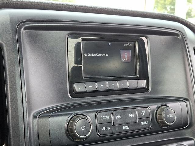 Photo of 2014 Summit White GMC Sierra 1500