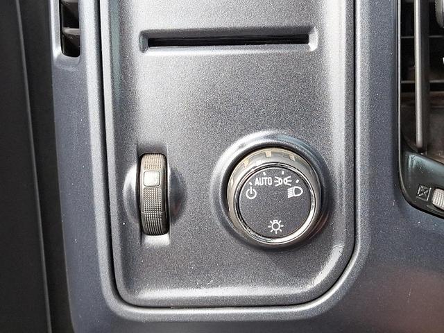 Photo of 2014 Summit White GMC Sierra 1500
