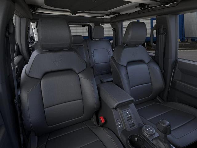 Photo of 2025 Oxford White Ford Bronco