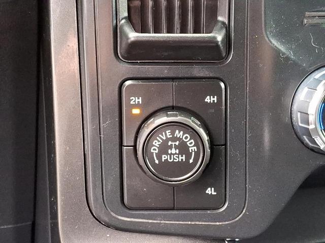 Photo of 2022 Agate Black Metallic Ford F-150
