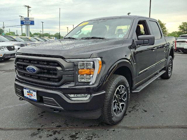 Photo of 2022 Agate Black Metallic Ford F-150