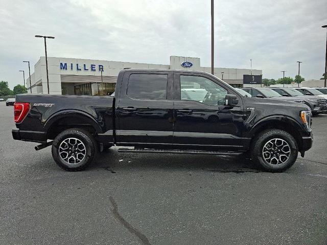 Photo of 2022 Agate Black Metallic Ford F-150