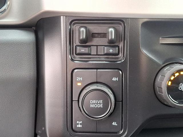 Photo of 2025 Avalanche Ford F-250