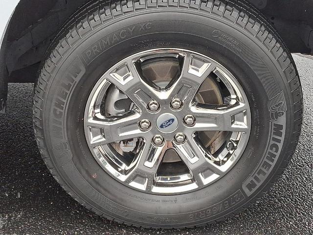 Photo of 2022 Space White Metallic Ford F-150