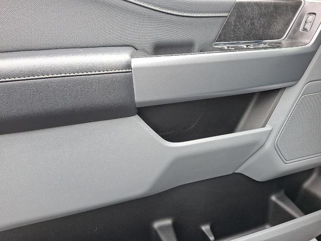 Photo of 2022 Space White Metallic Ford F-150