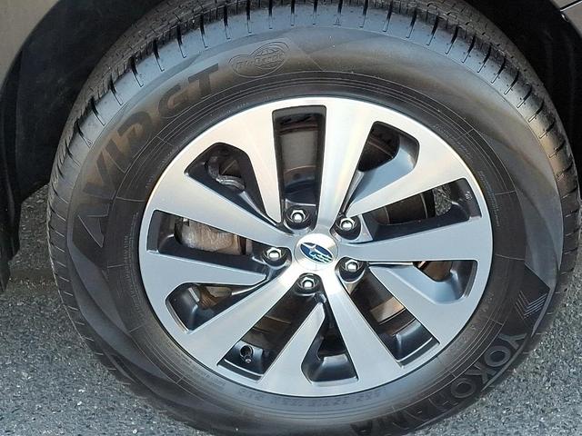 Photo of 2024 Cosmic Blue Pearl Subaru Outback