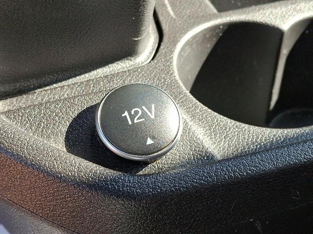 Photo of 2019 Oxford White Ford Transit-350