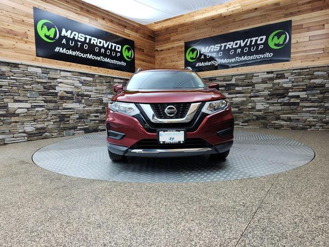 Photo of 2018 Scarlet Ember Nissan Rogue