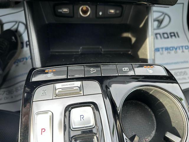 Photo of 2024 Shimmering Silver Hyundai TUCSON Hybrid