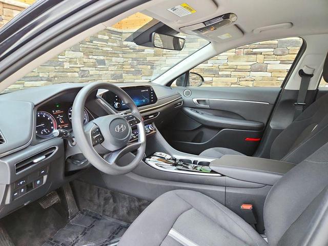 Photo of 2023 Carbon Blue Hyundai SONATA