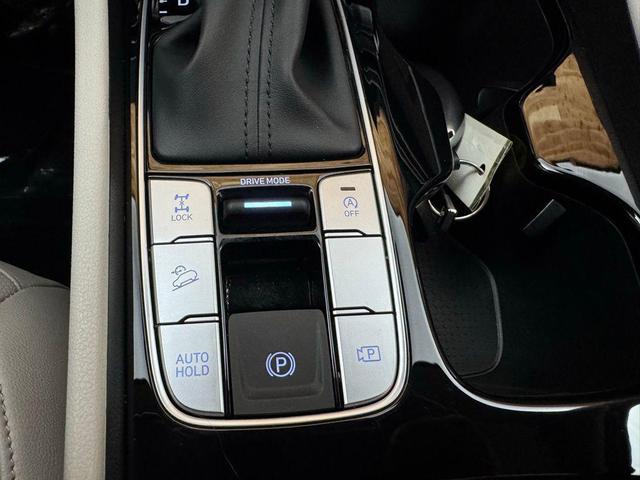 Photo of 2025 Gray Hyundai TUCSON