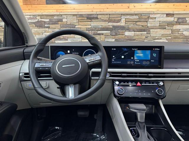 Photo of 2025 Gray Hyundai TUCSON