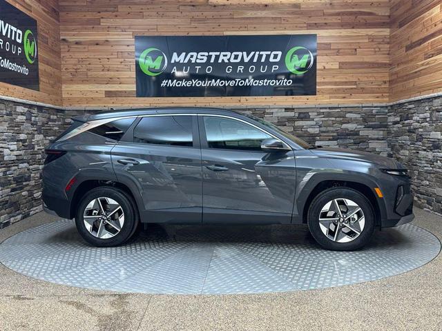 Photo of 2025 Gray Hyundai TUCSON