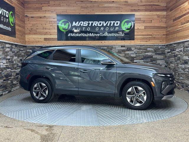 Photo of 2025 Gray Hyundai TUCSON